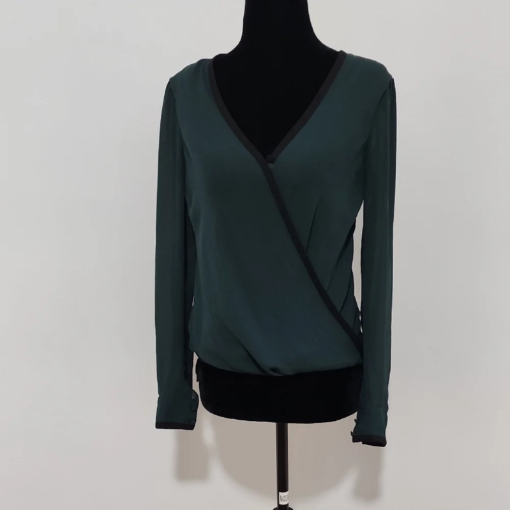 H&M Deep Teal V-Neck Blouse - Picture 4 of 4